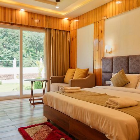 Qcent Woods Resort & Spa, Rishīkesh Esterno foto