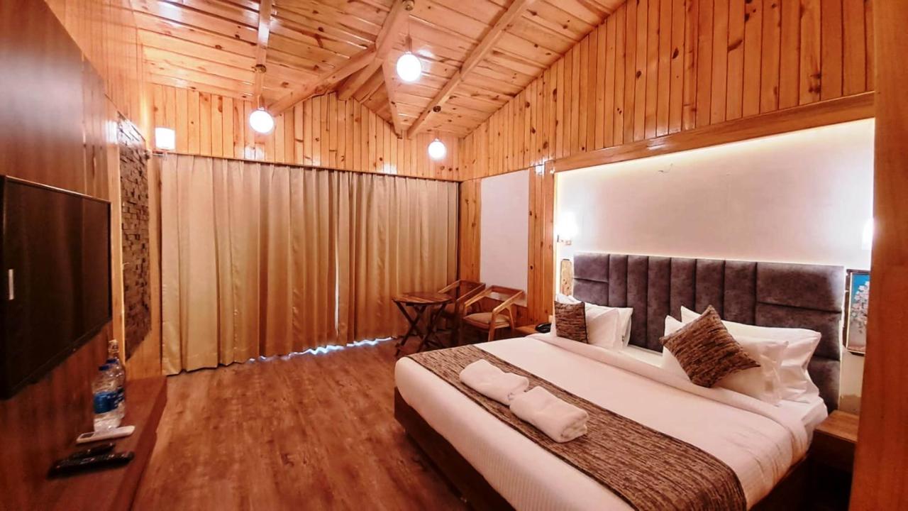 Qcent Woods Resort & Spa, Rishīkesh Esterno foto