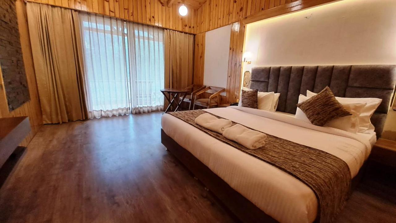 Qcent Woods Resort & Spa, Rishīkesh Esterno foto