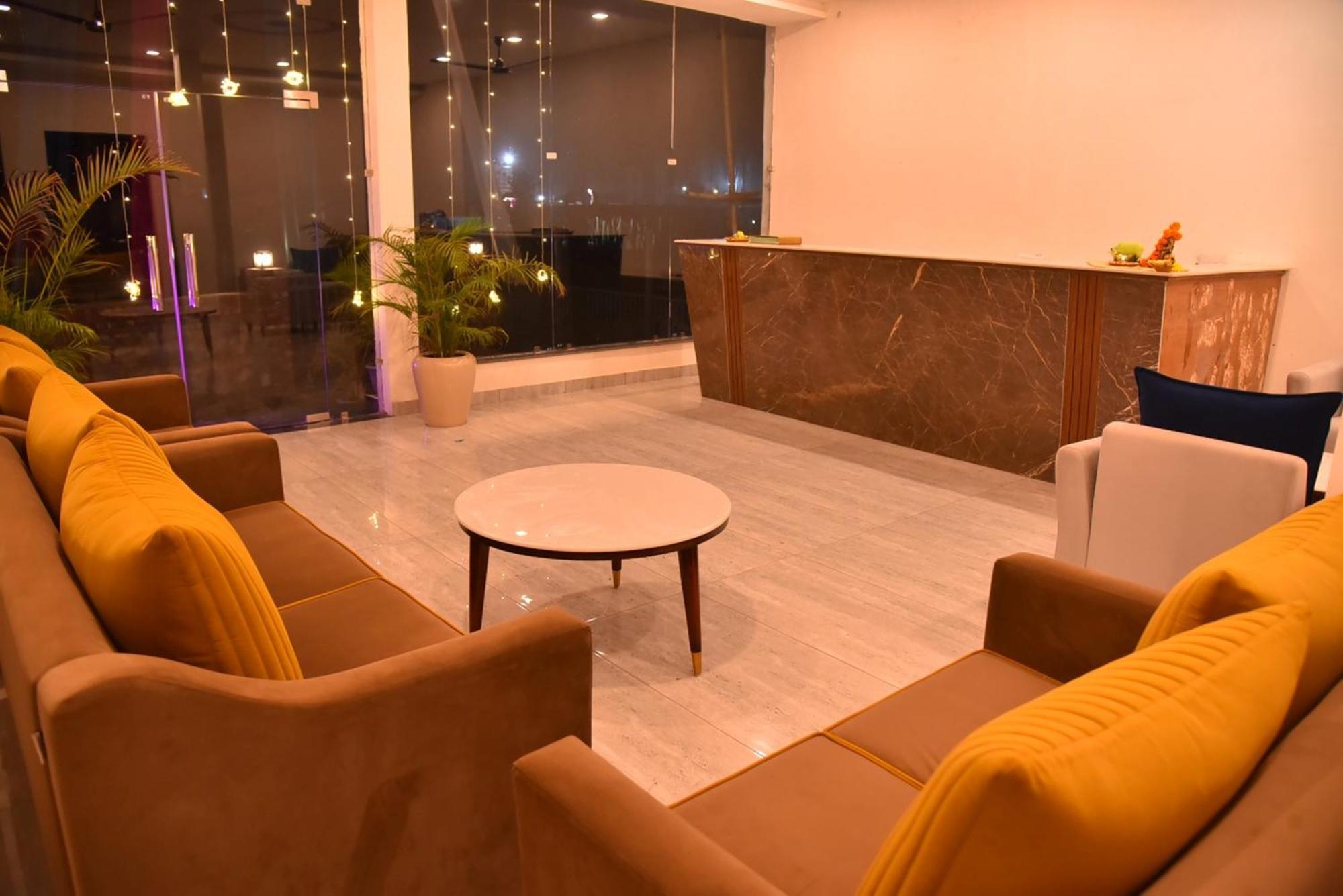 Qcent Woods Resort & Spa, Rishīkesh Esterno foto