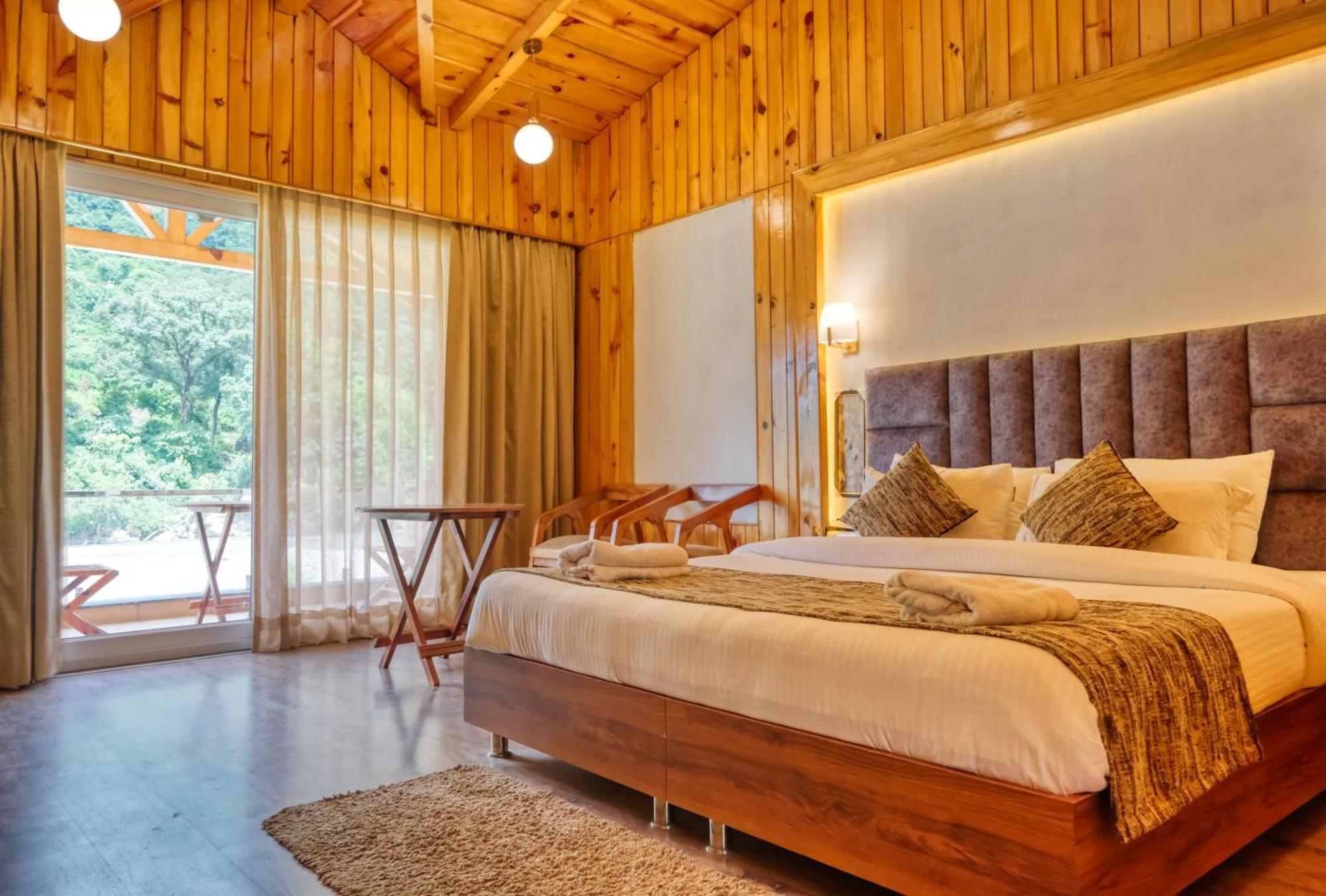 Qcent Woods Resort & Spa, Rishīkesh Esterno foto