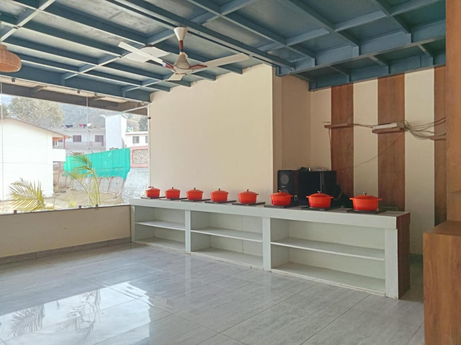 Qcent Woods Resort & Spa, Rishīkesh Esterno foto